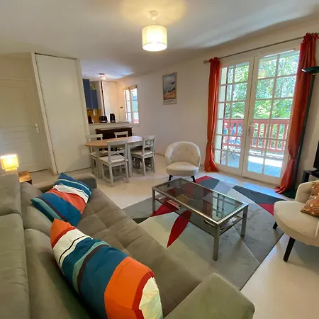 T2 Verdoyant Avec Parking Privatif - Fr-1-374-238 Appartement *